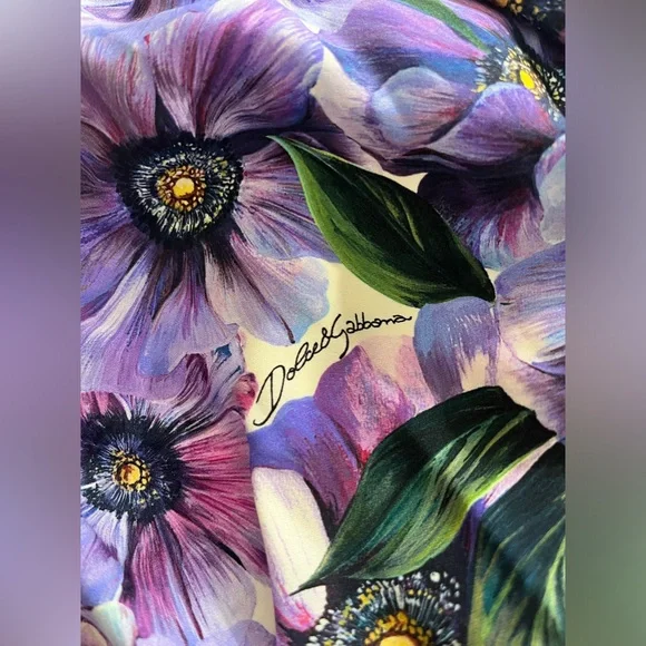 DOLCE & GABBANA PURPLE FLORAL PRINT SILK PENCIL DRESS- SIZE 42 (US 6) - Picture 5 of 14